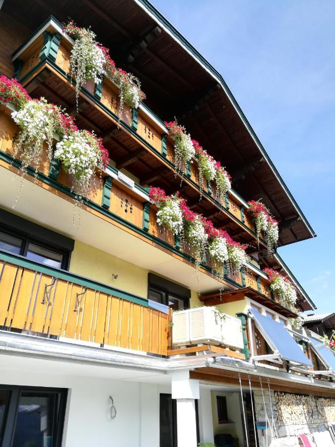 Haus Ortsblick Hotel Wagrain Exterior photo